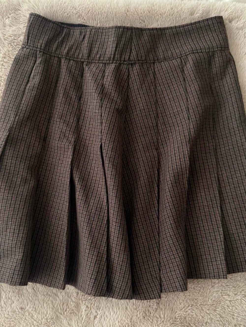 Abercrombie & Fitch Gray Plaid Pleated Mini Skirt